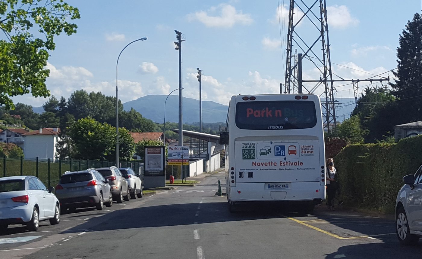 Accéder au centreville en navette Park’nBus SaintJeandeLuz