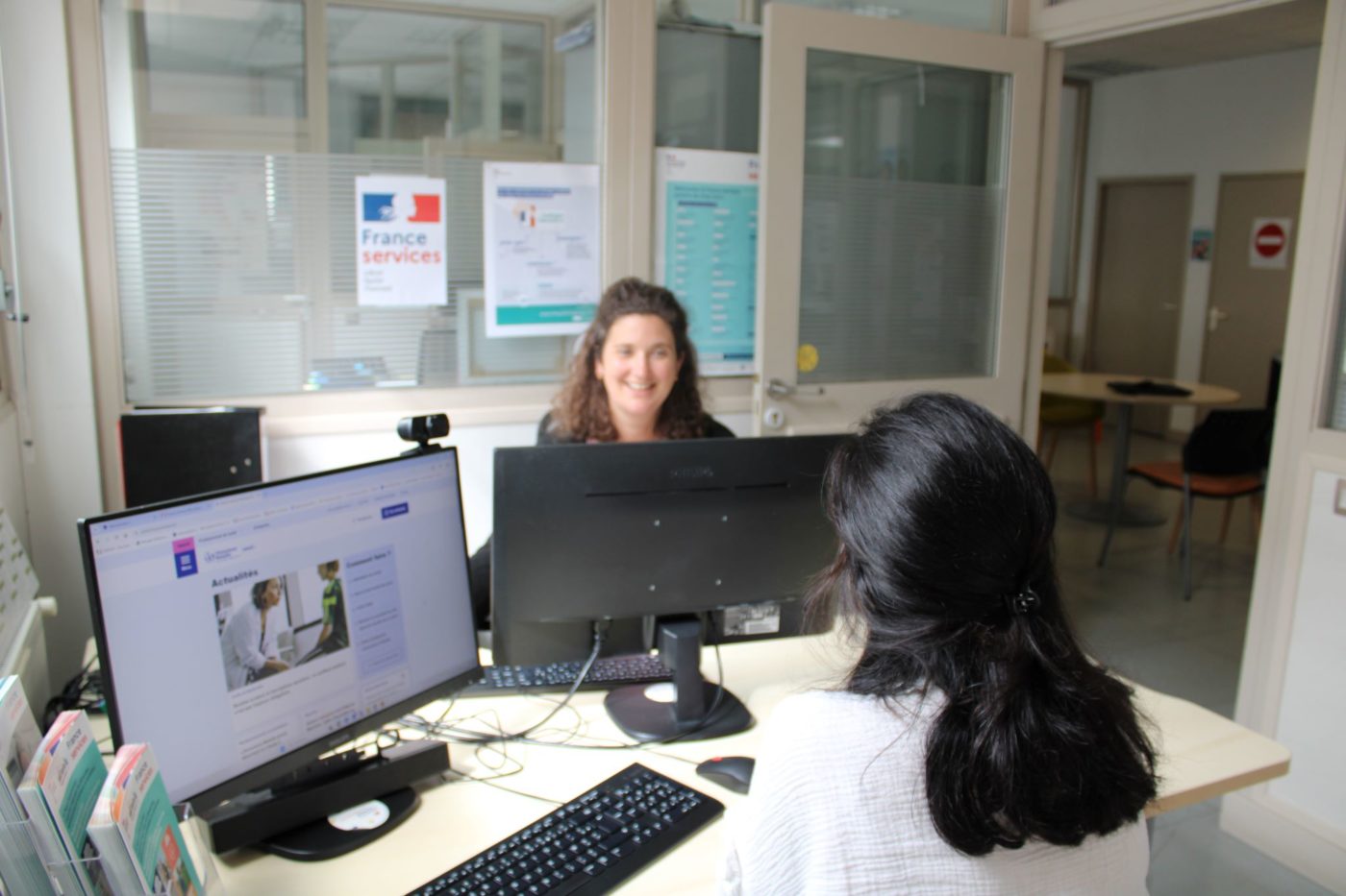 Journées France services du 7 au 18 octobre SaintJeandeLuz