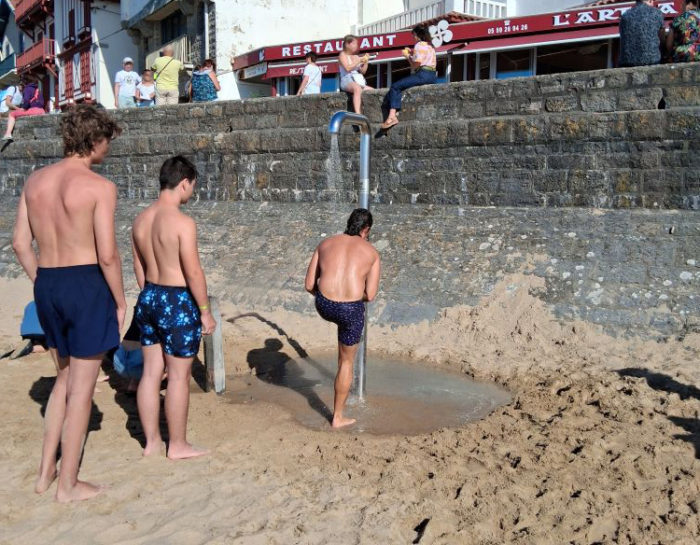 20250722 Douche Baie2 Bis