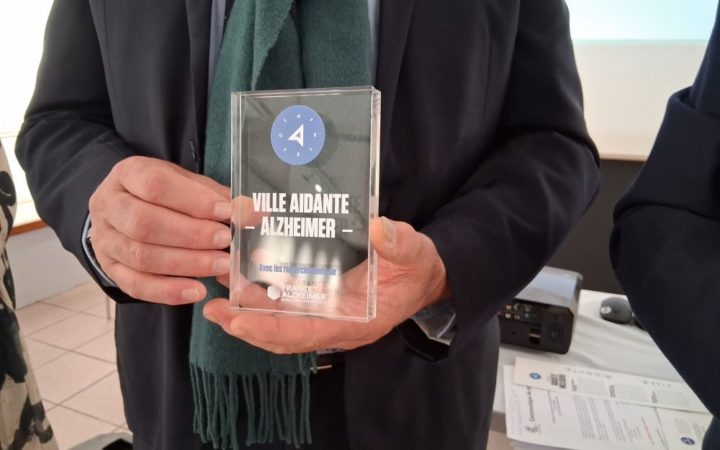 20251218 Remise Trophée